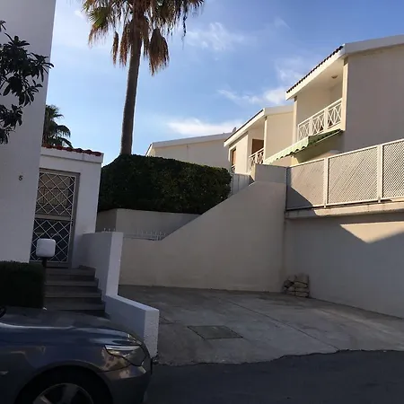 Perialy Apartament Limassol